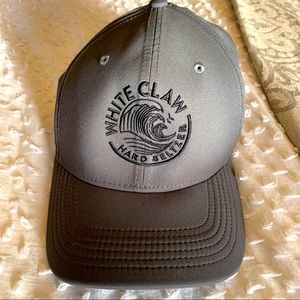 NWT Nike Whiteclaw Baseball Hat Gray
